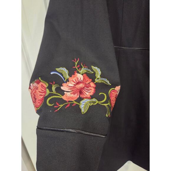CHICO’S Black Floral Embroidered Ponte Long Jacket Coat Top Size 3 US 16/18 - Picture 4 of 7